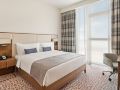 staybridge-suites-dubai-al-maktoum-airport