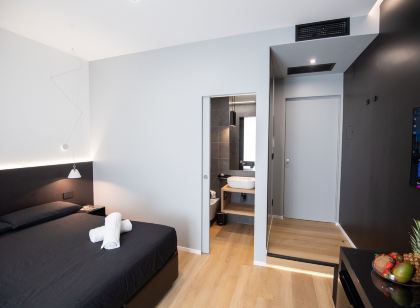 Contemporaneamente 147 - Modern & Comfort Rooms