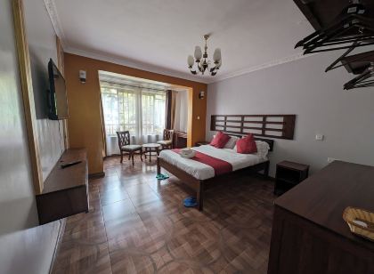 Edgewood Country Place