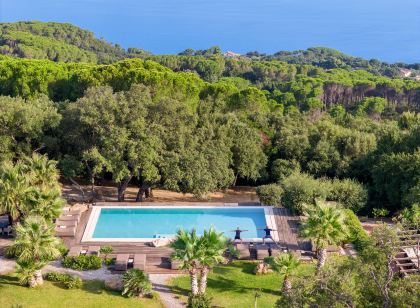 Vallegrande Nature Resort by Geocharme