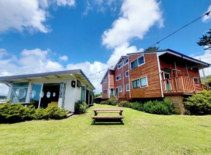 티파니에서 아침을 펜션