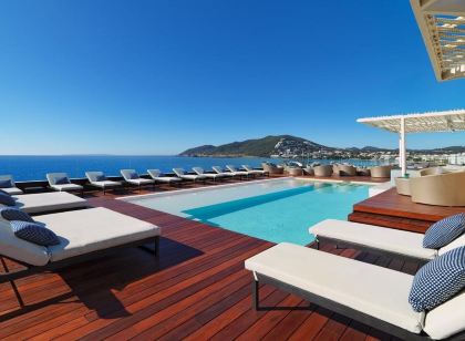Aguas de Ibiza Grand Luxe Hotel