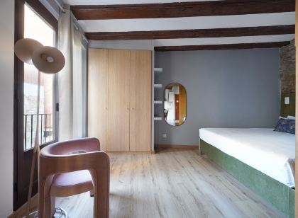 Numa Barcelona Lustre