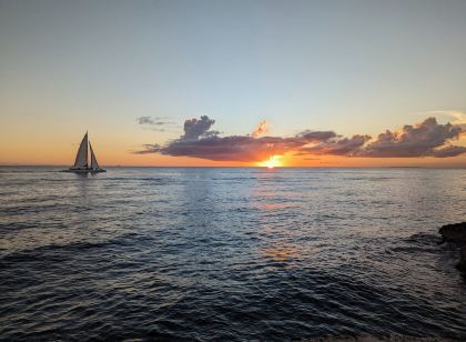 Sunset Paradise: Apt with Ocean and Pool access