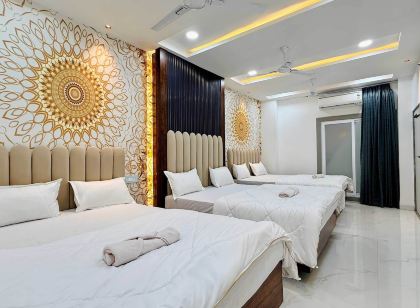 Hotel Om Mangalam Palace