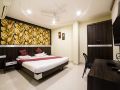 hotel-olympia-inn