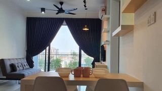 miraclehomestay-grouptrip-sunwaycarnival
