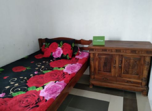 Kost Putri Rochmadewi