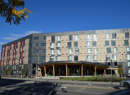 Residence & Conference Centre - Kelowna