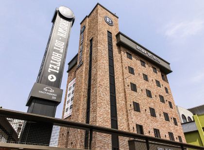Chungju Station Brown Dot