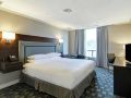 doubletree-by-hilton-toronto-downtown