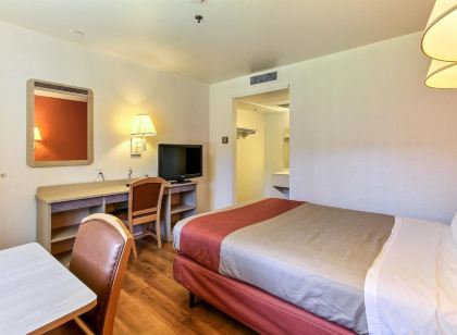 모텔 6 프리몬트 사우스