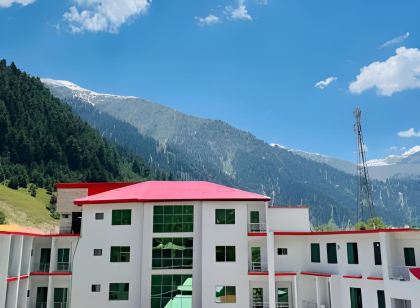 Hotel Silver Oaks