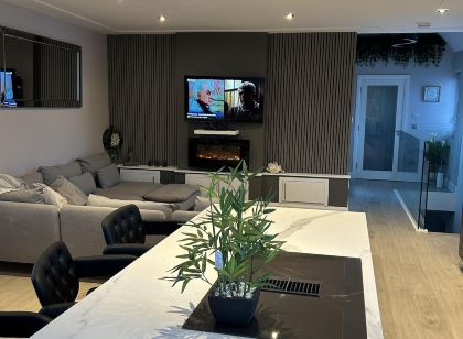 Croke Park 3-Beds 1 Pullout Bed Sleeps 8