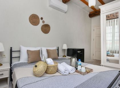 Lunaria Guest House