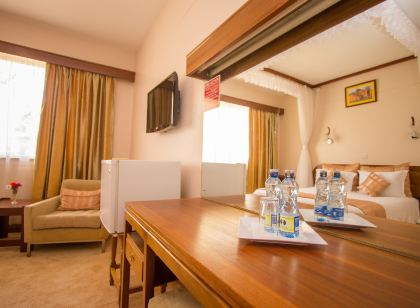 Sirikwa Hotel