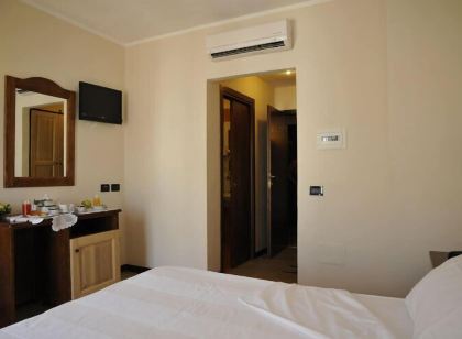 Hotel Fly