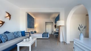 rivari-santorini-hotel