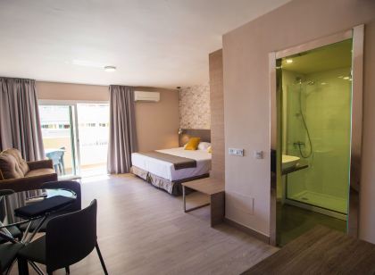 Ona Marbella Inn