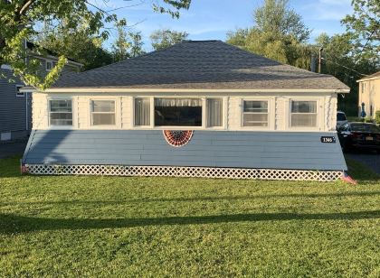 5 Bedroom Bungalow on Beautiful Saratoga Lake