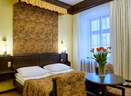 Hotel Dwór Polski