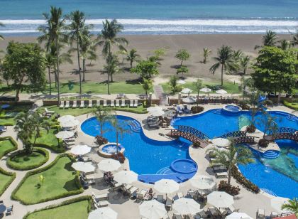 Crocs Resort & Casino