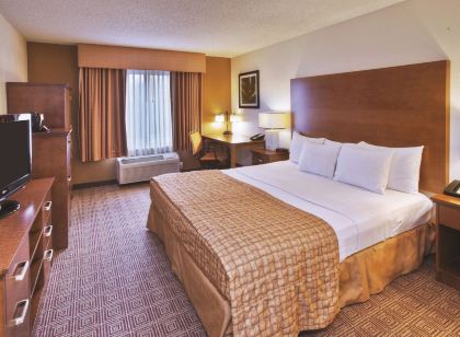 라 퀸타 인 & 스위트 댄버리