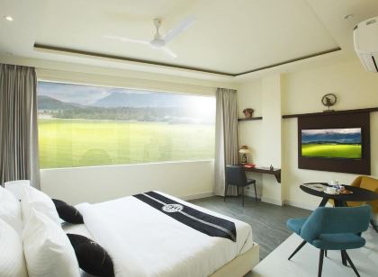 Mohan Tulip Hotel