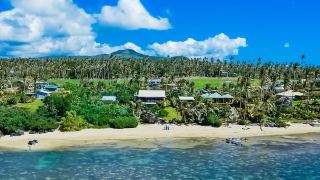 coconut-grove-beachfront-cottages