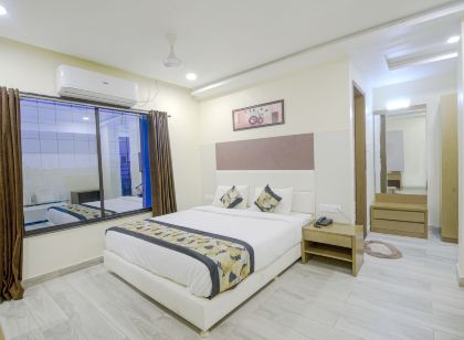 Hotel Pal Residency