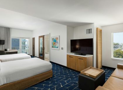 SpringHill Suites Oceanside Beach