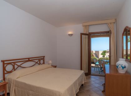 Corbezzolo 10 - Vista Village