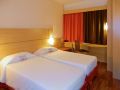 ibis-itu-plaza-shopping-hotel