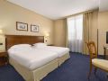 ramada-by-wyndham-naples