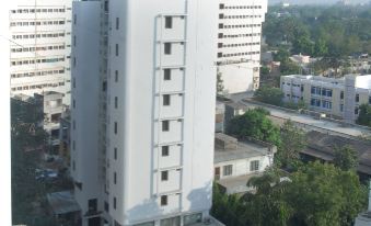 Hotel Aditi By WB Hotels