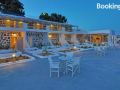 hotel-adamas