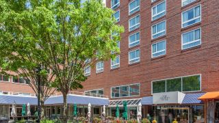 the-charles-hotel-in-harvard-square