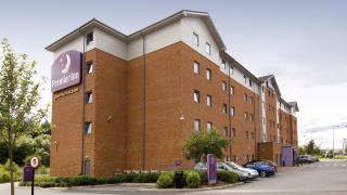 premier-inn-castleford-xscape-m62-j32