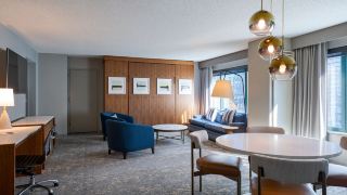 sheraton-grand-chicago-riverwalk