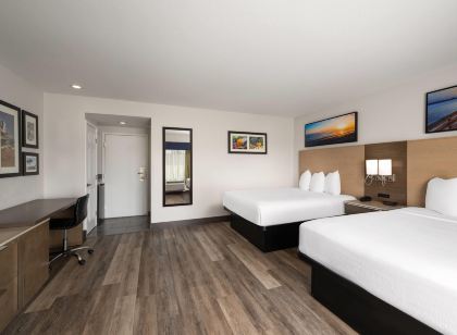 데이즈 인 바이 윈덤 몬터레이 다운타운