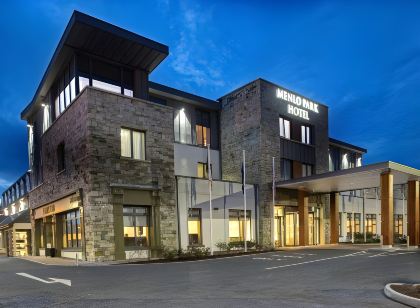 Menlo Park Hotel