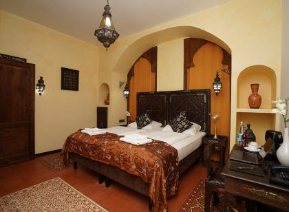 Hotel Villa Oriental & Restaurant