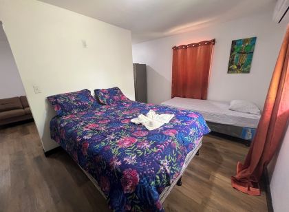 Raul Villas Hotel & Hostal