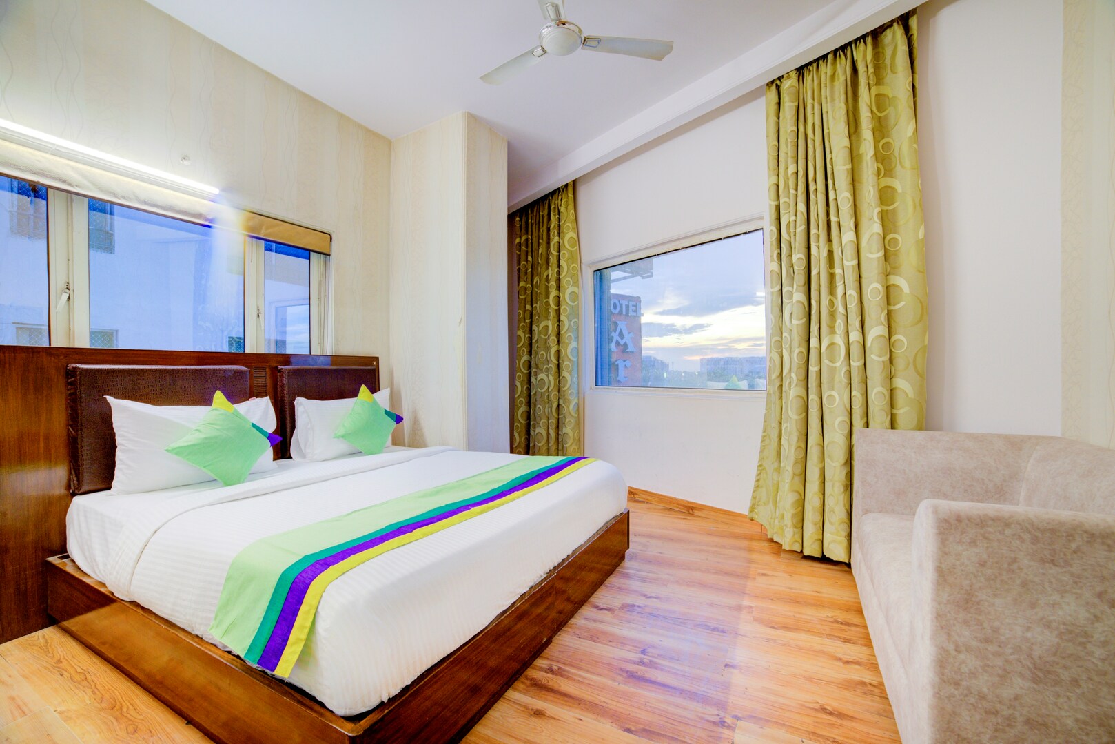 hotel overview picture