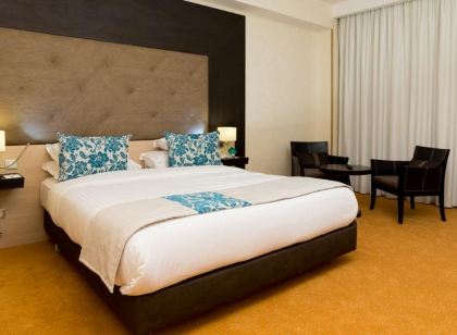 New Day Hotel