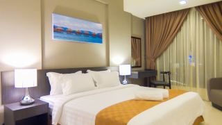 sky-hotel