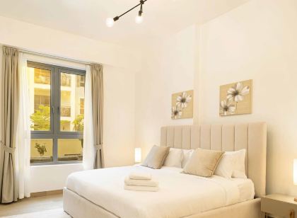 Lux the La Mer by the Sea Suite 4