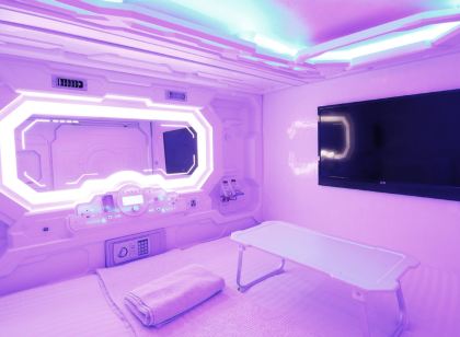 Tab Capsule Hotel - Kayoon Surabaya
