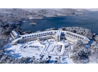 裏磐梯レイクリゾート 迎賓館 猫魔離宮