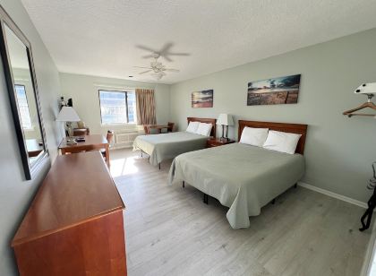 Sand Pebble Motor Lodge